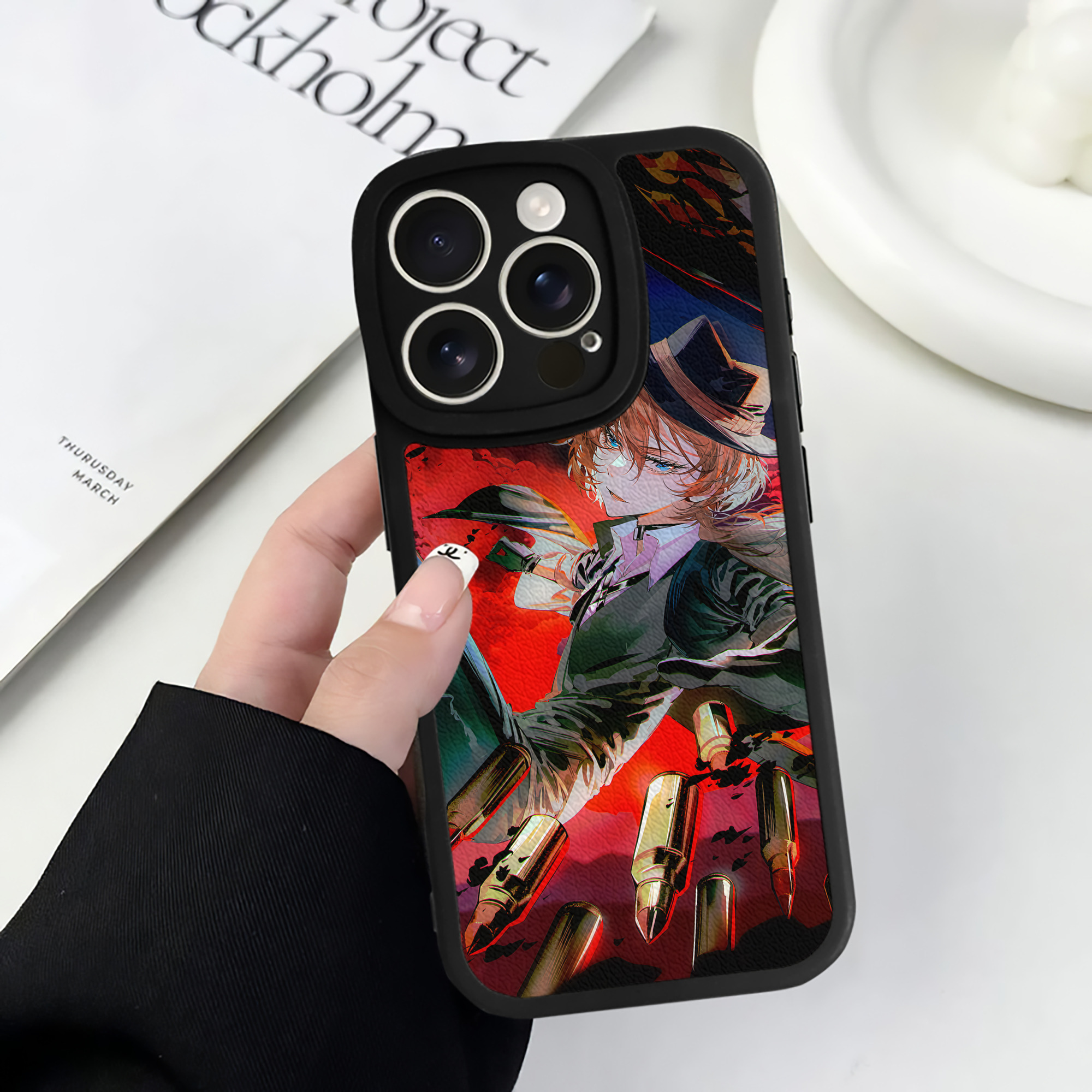 （画像用） 文豪ストレイドッグス Bungo Stray Dogs 【iPhone 16シリーズ対応】シリコンスマホケース（レザー調） 材質：シリコン